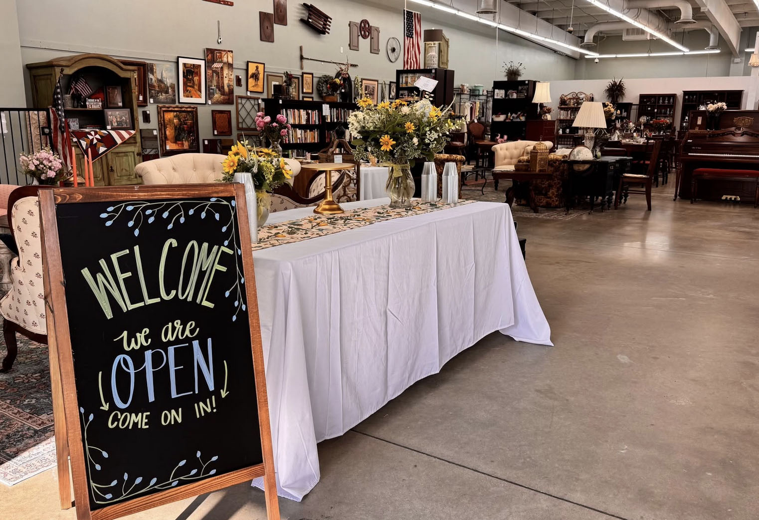 Oak Tree Treasures 2 Grand Opening