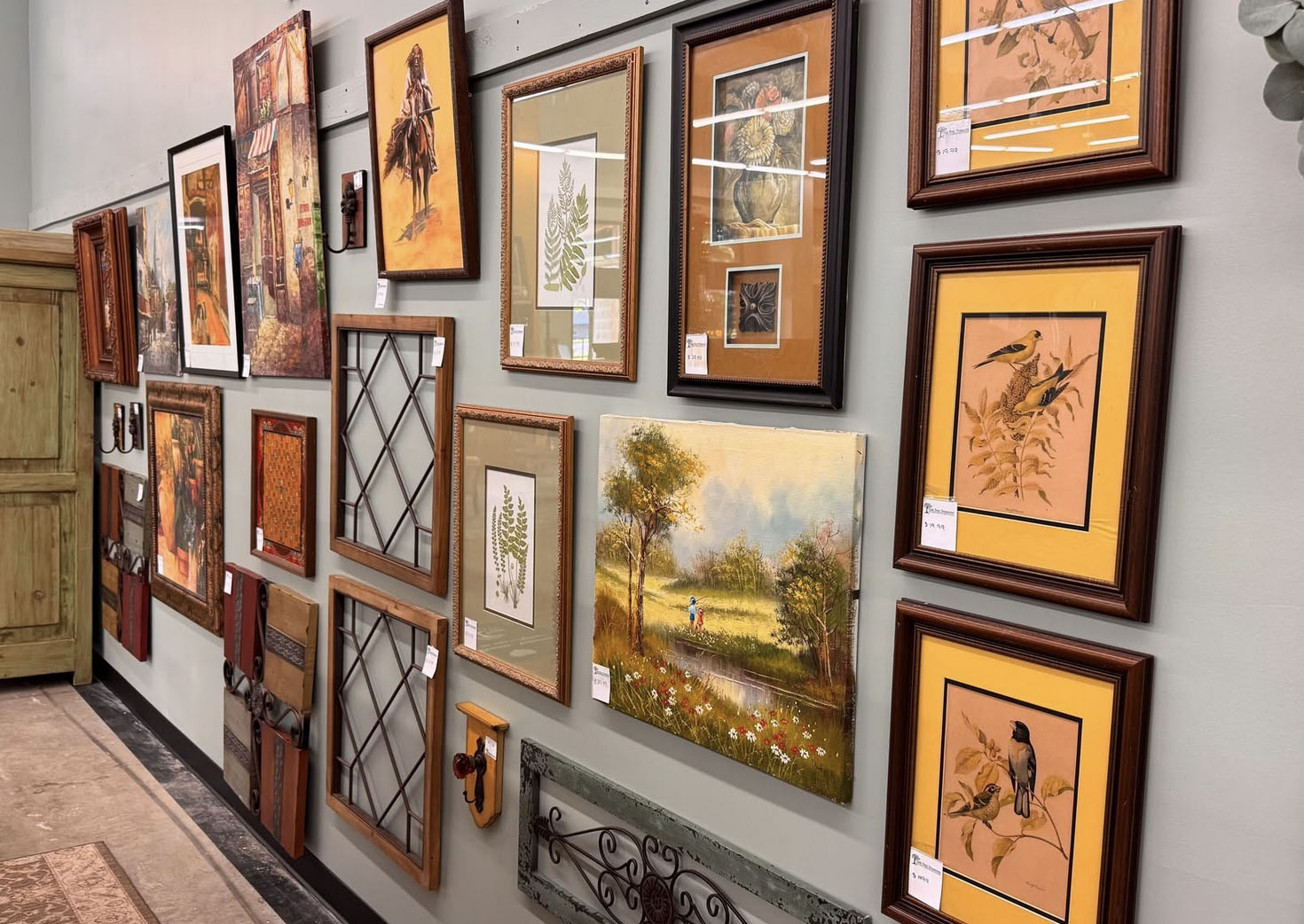 Oak Tree Treasures 2 Grand Opening